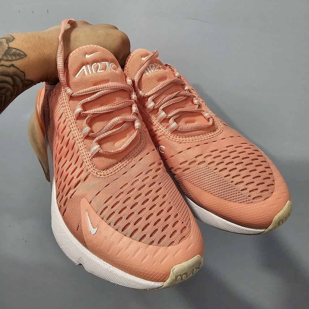 Air Max 270 Crimson Bliss